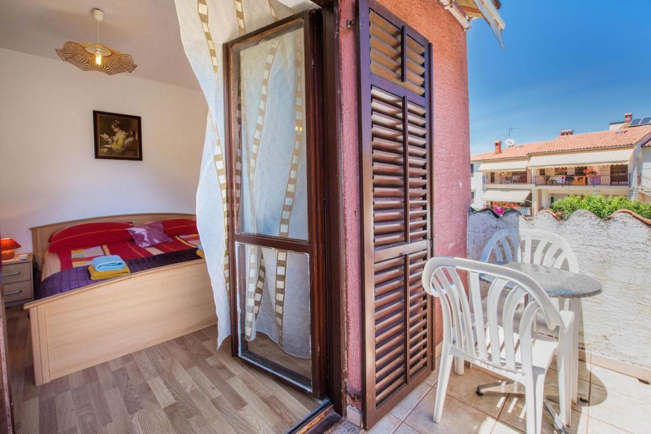 Two Bed Rooms Fortuna Near The Beach بوريتش المظهر الخارجي الصورة