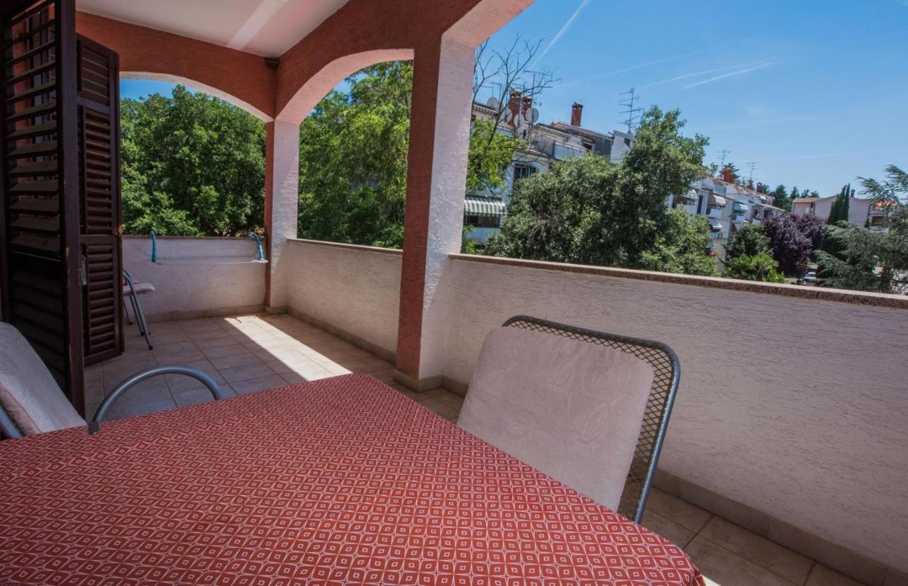 Two Bed Rooms Fortuna Near The Beach بوريتش المظهر الخارجي الصورة