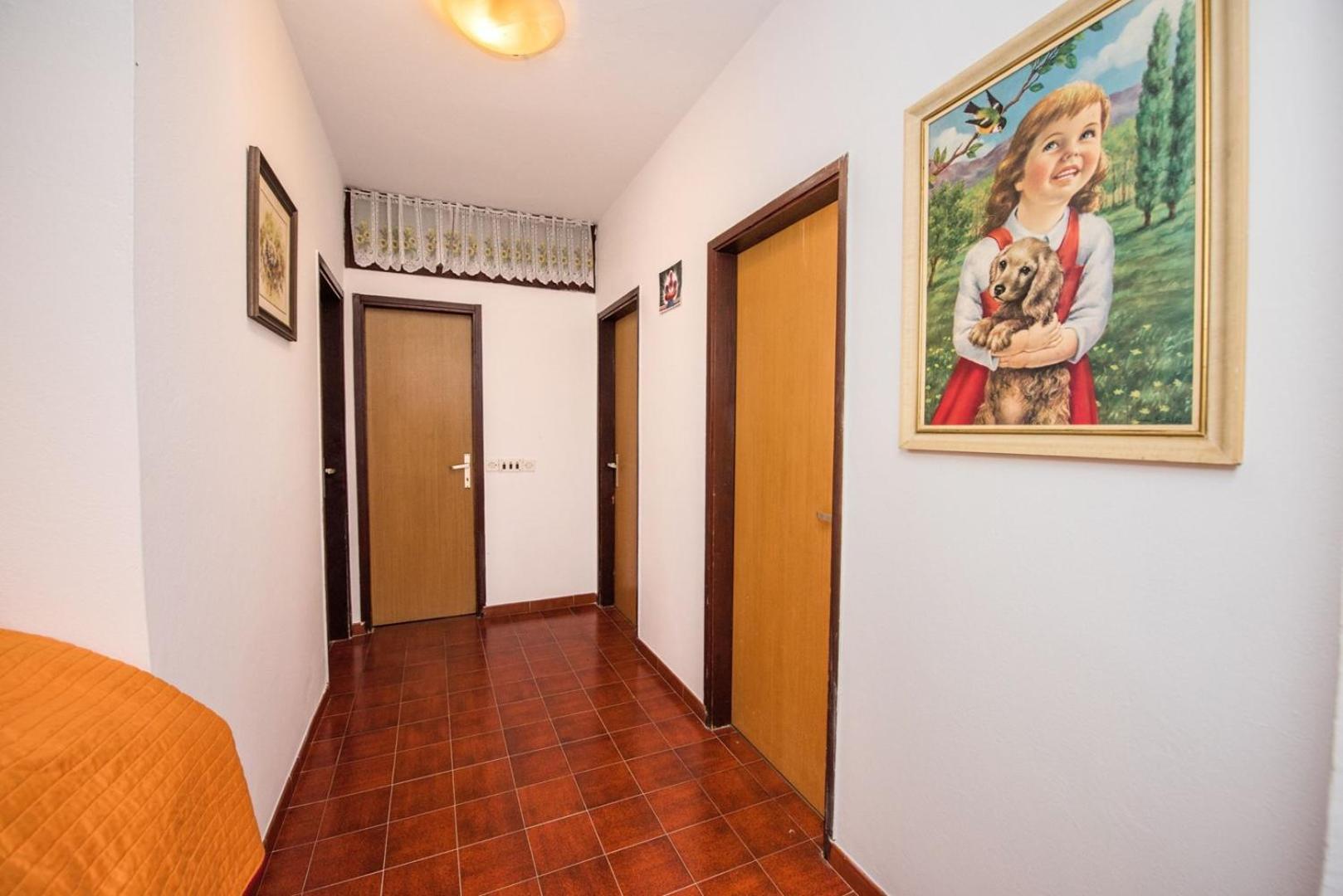 Two Bed Rooms Fortuna Near The Beach بوريتش المظهر الخارجي الصورة